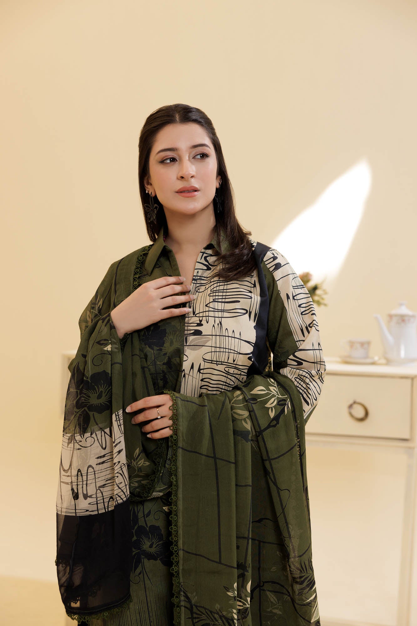 3 Piece Unstitched Printed Lawn Suit | KL139