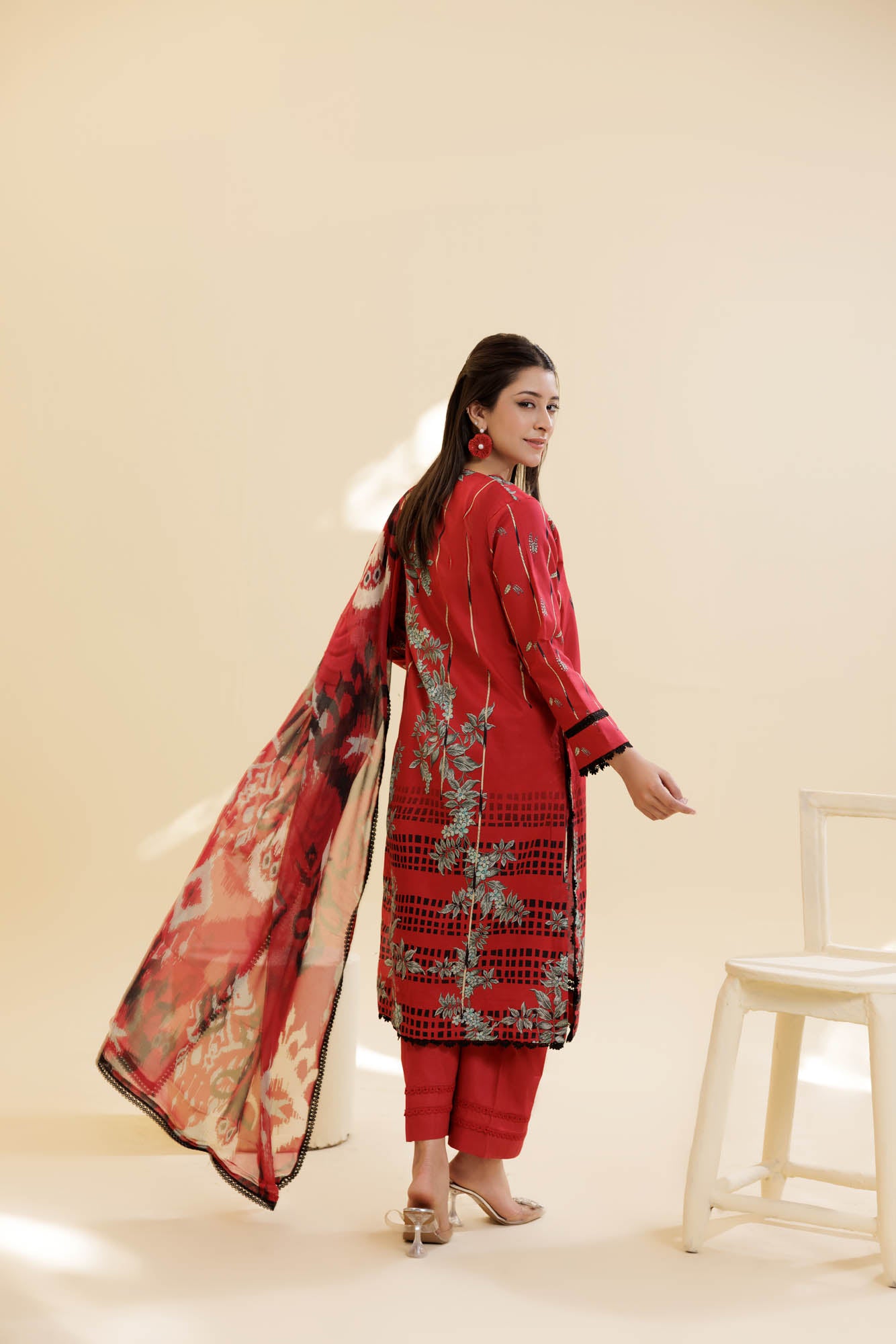 3 Piece Unstitched Printed Lawn Suit | KL141