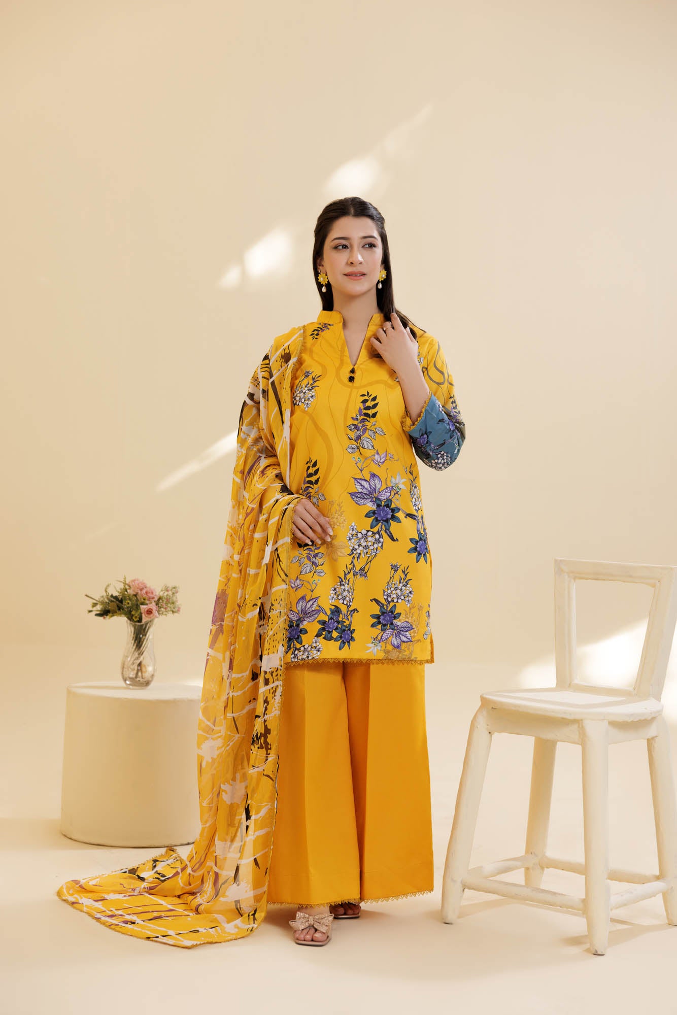 3 Piece Unstitched Printed Lawn Suit | KL142