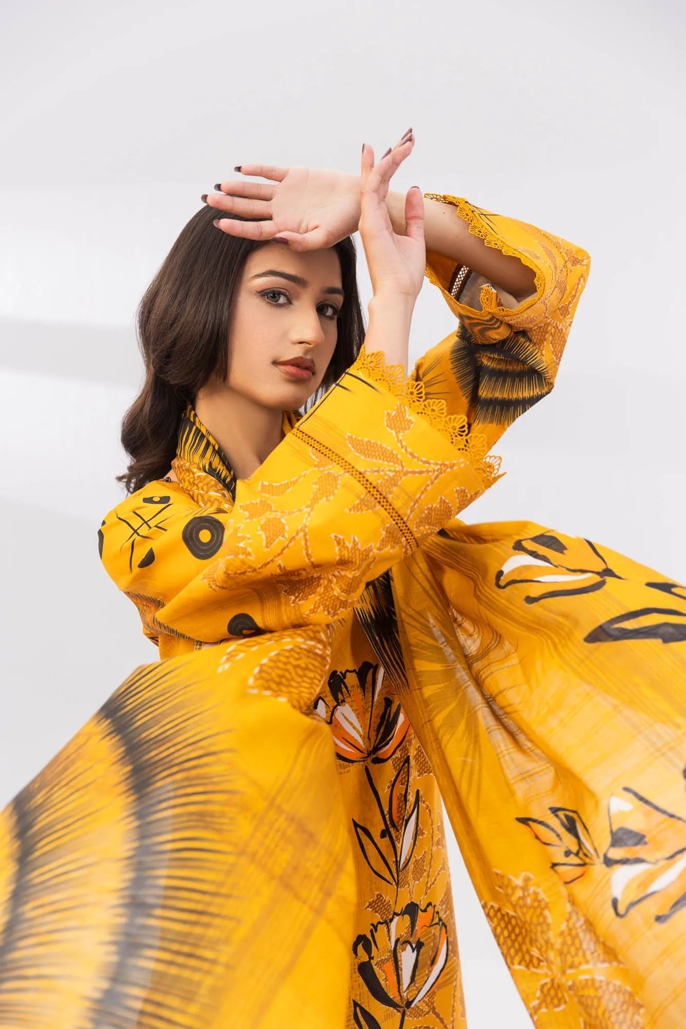 3 Piece Unstitched Printed Lawn Suit | KL103 - Becklace
