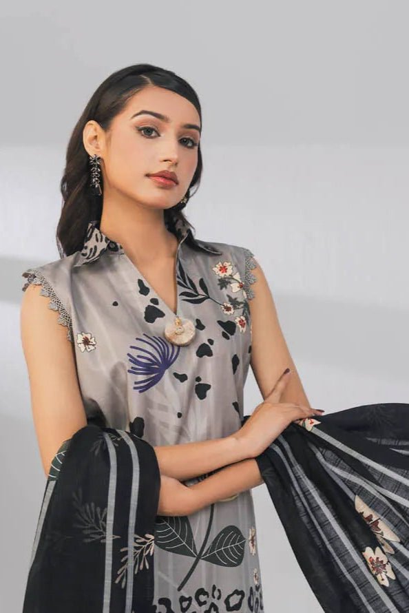 3 Piece Unstitched Printed Lawn Suit | KL107 - Becklace