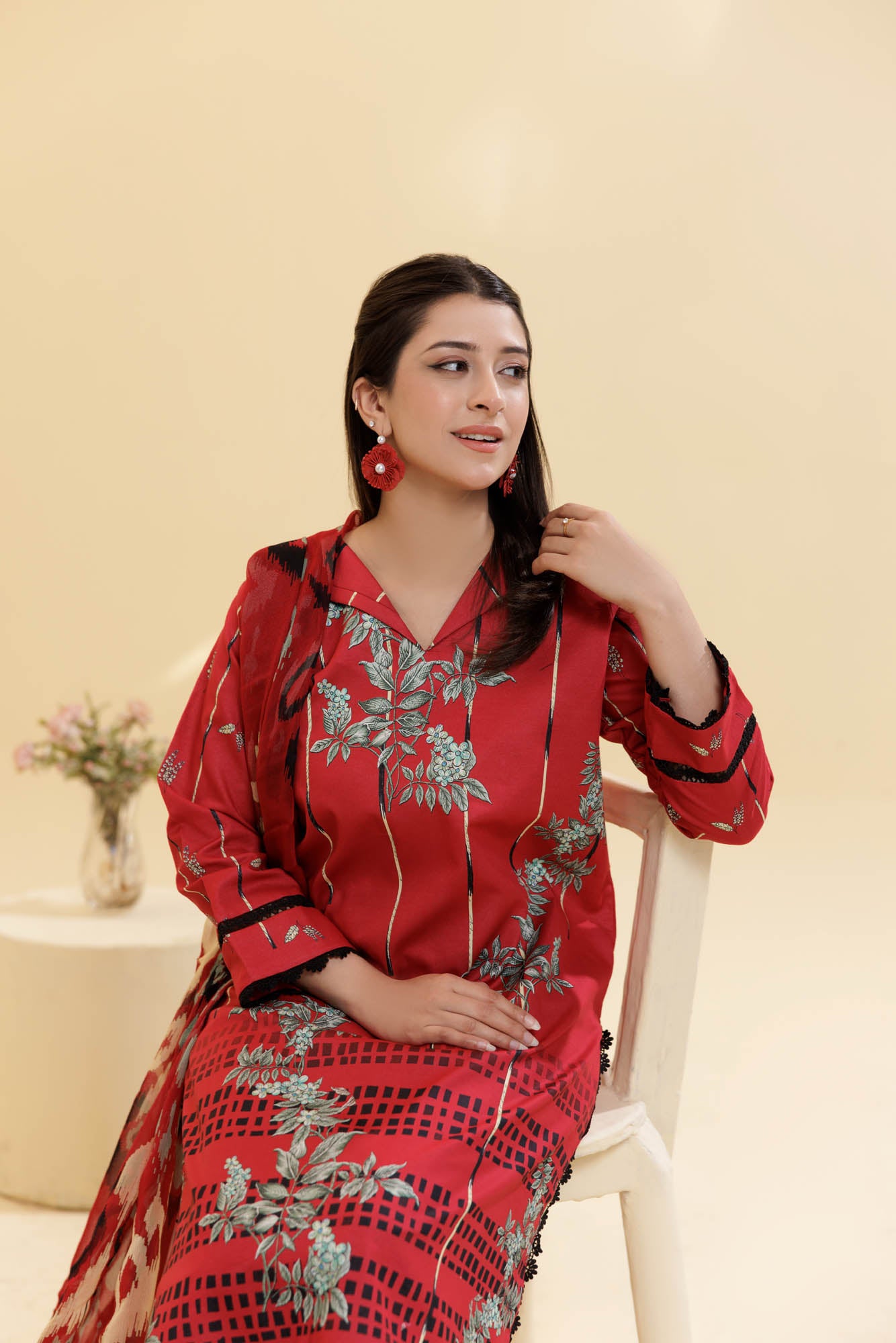 3 Piece Unstitched Printed Lawn Suit | KL141