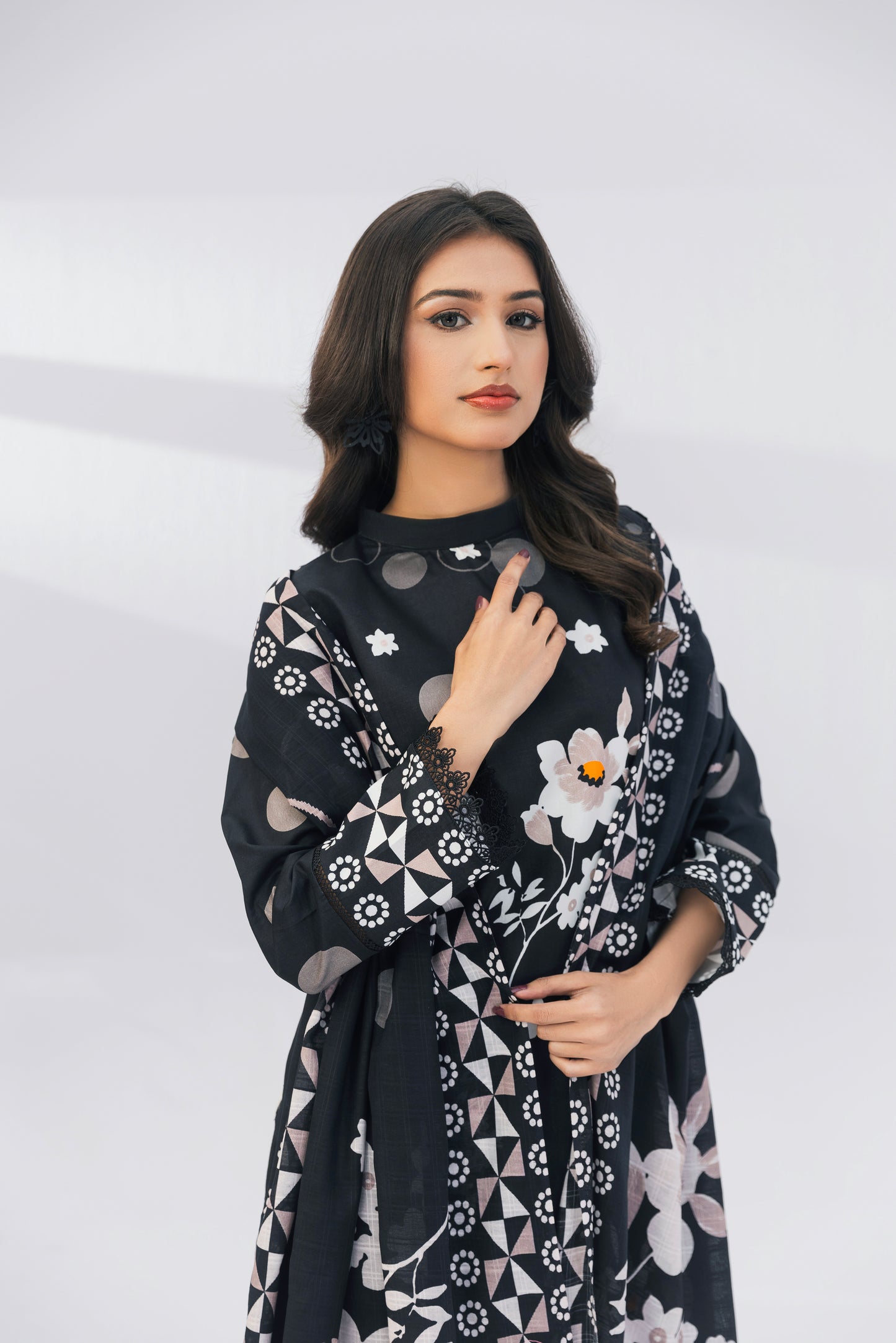 3 Piece Unstitched Printed Lawn Suit | KL102