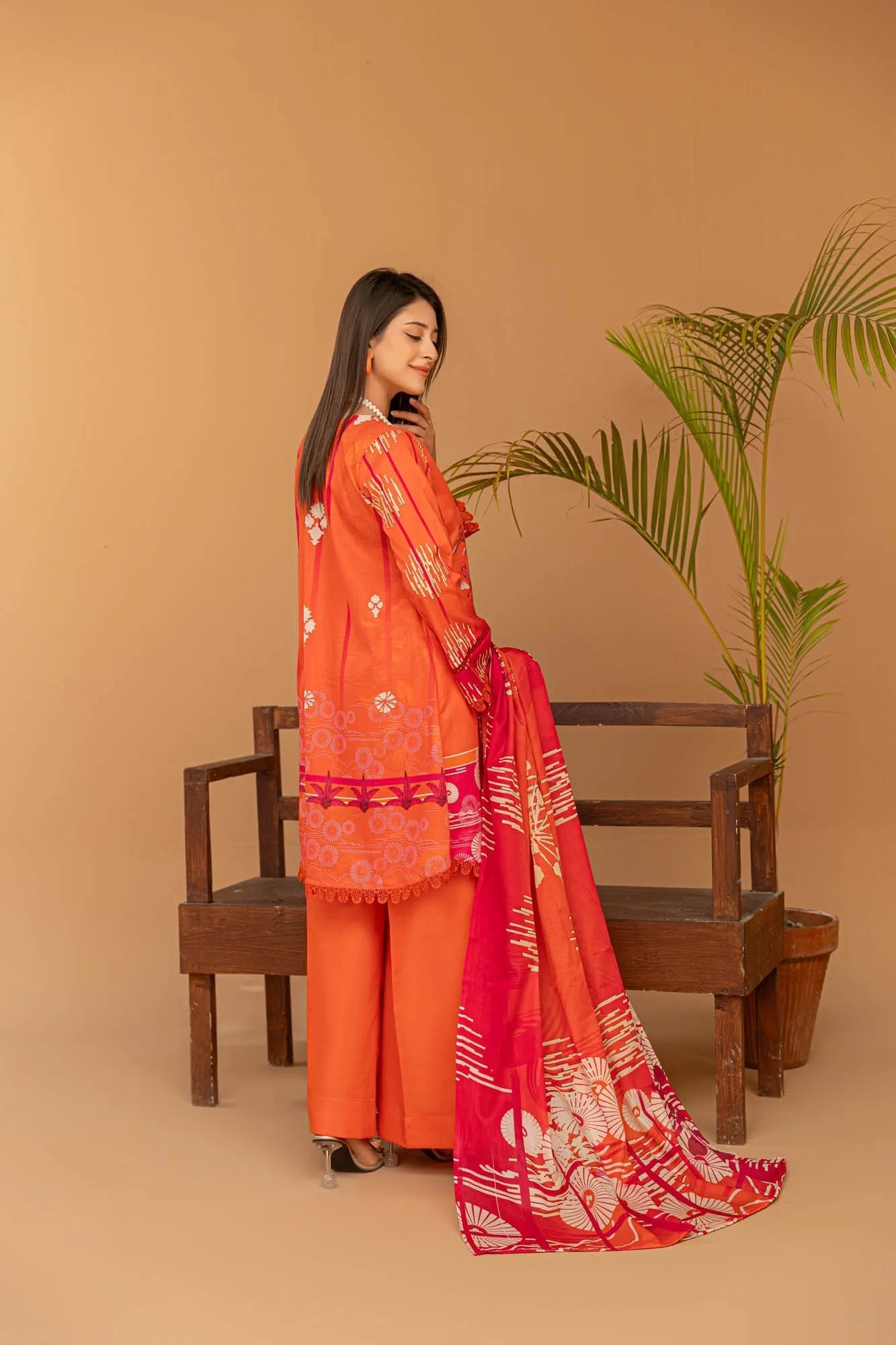 3 Piece Unstitched Printed Lawn Suit | KL111 - Becklace