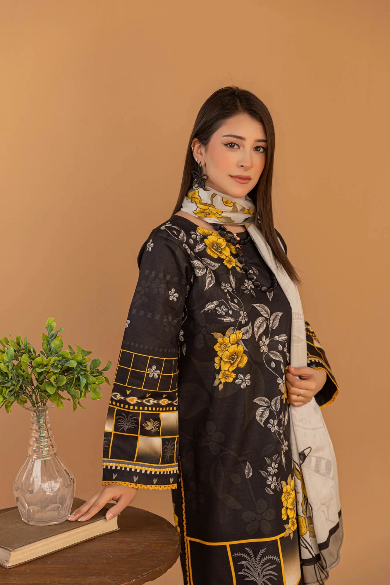 3 Piece Unstitched Printed Lawn Suit | KL114 - Becklace