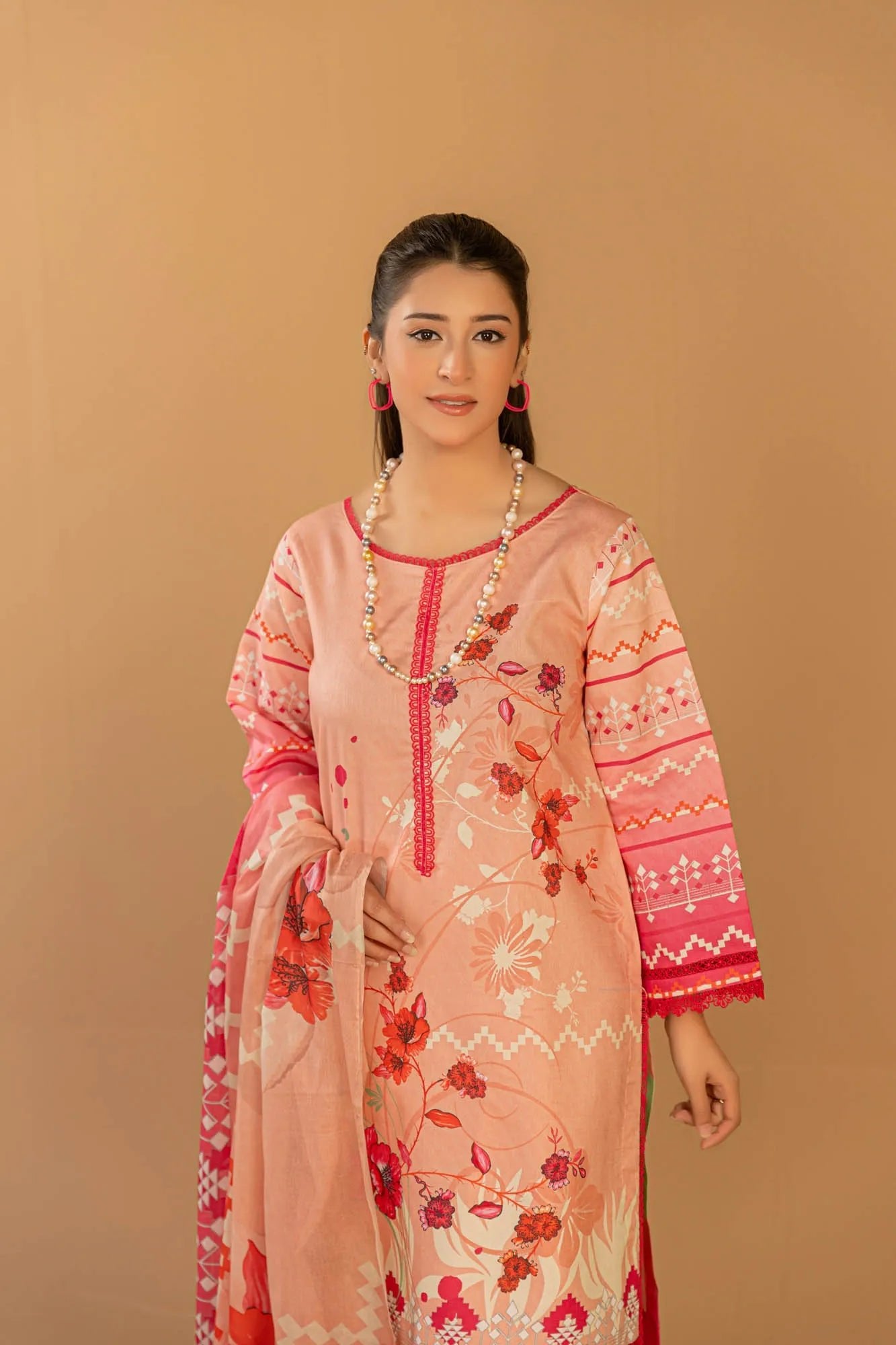 3 Piece Unstitched Printed Lawn Suit | KL117 - Becklace