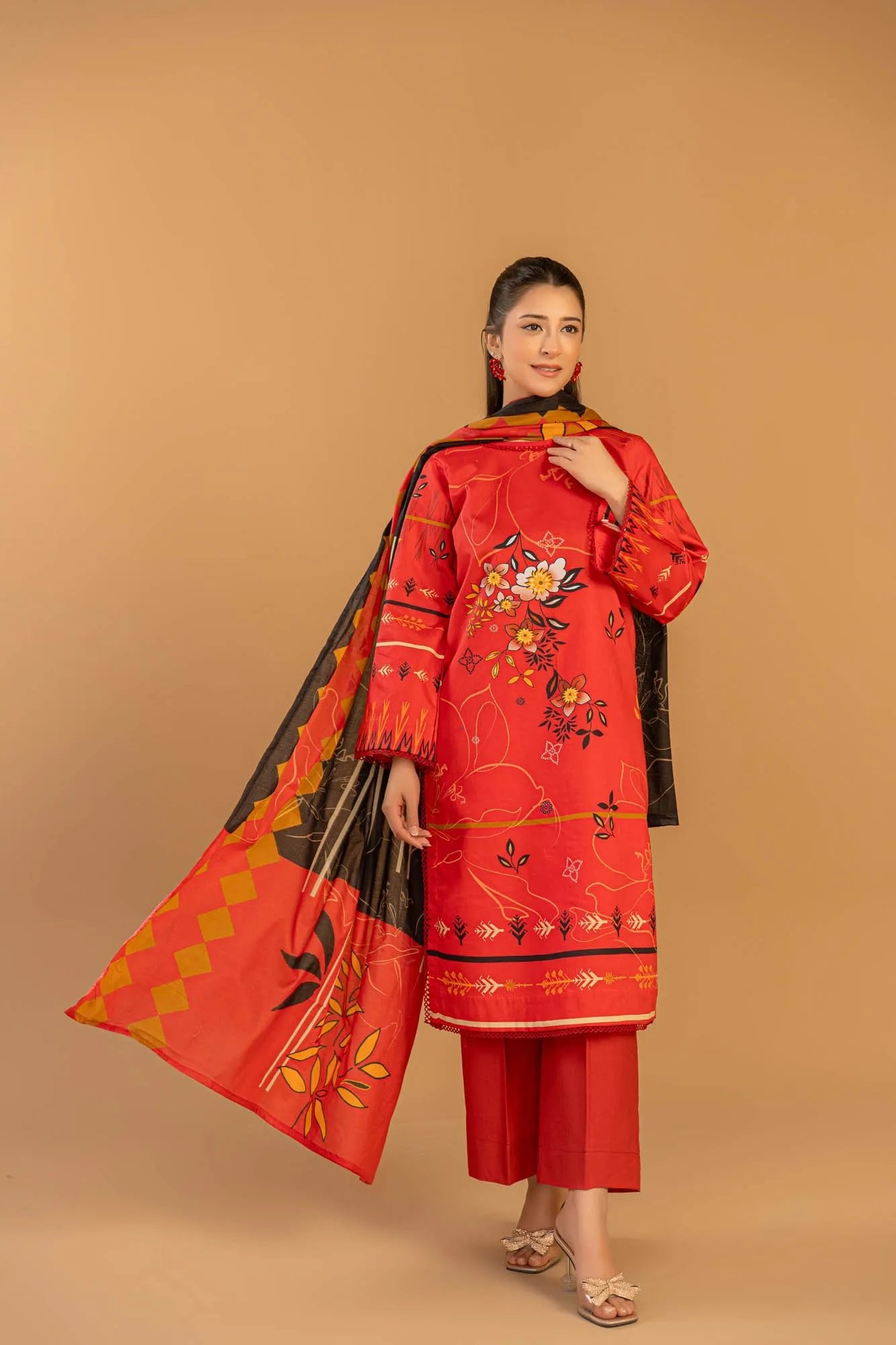3 Piece Unstitched Printed Lawn Suit | KL120 - Becklace
