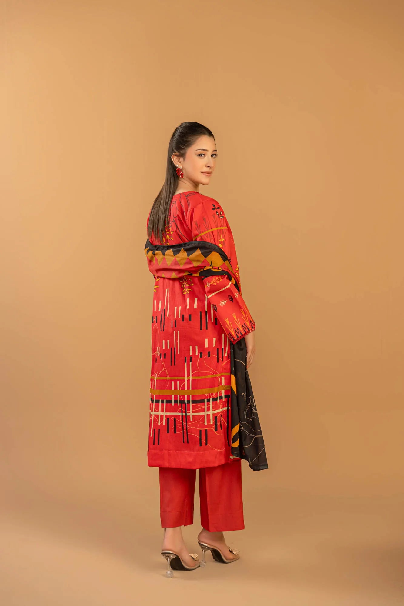 3 Piece Unstitched Printed Lawn Suit | KL120 - Becklace